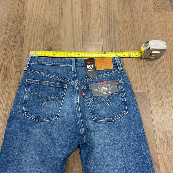 Last one Levi's 501™ High Waist Skinny Jeans - Picture 13 of 16